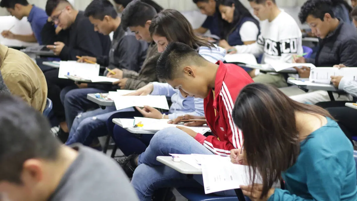 Egresados de preparatorias BUAP sí tendrán pase directo, pero también realizarán examen