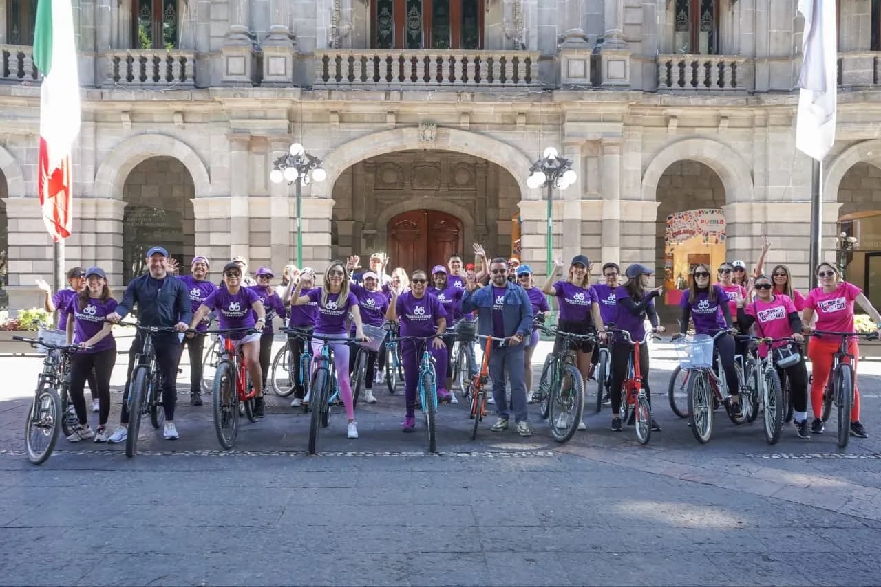 Promueve Ayuntamiento igualdad y movilidad segura con rodada conmemorativa
