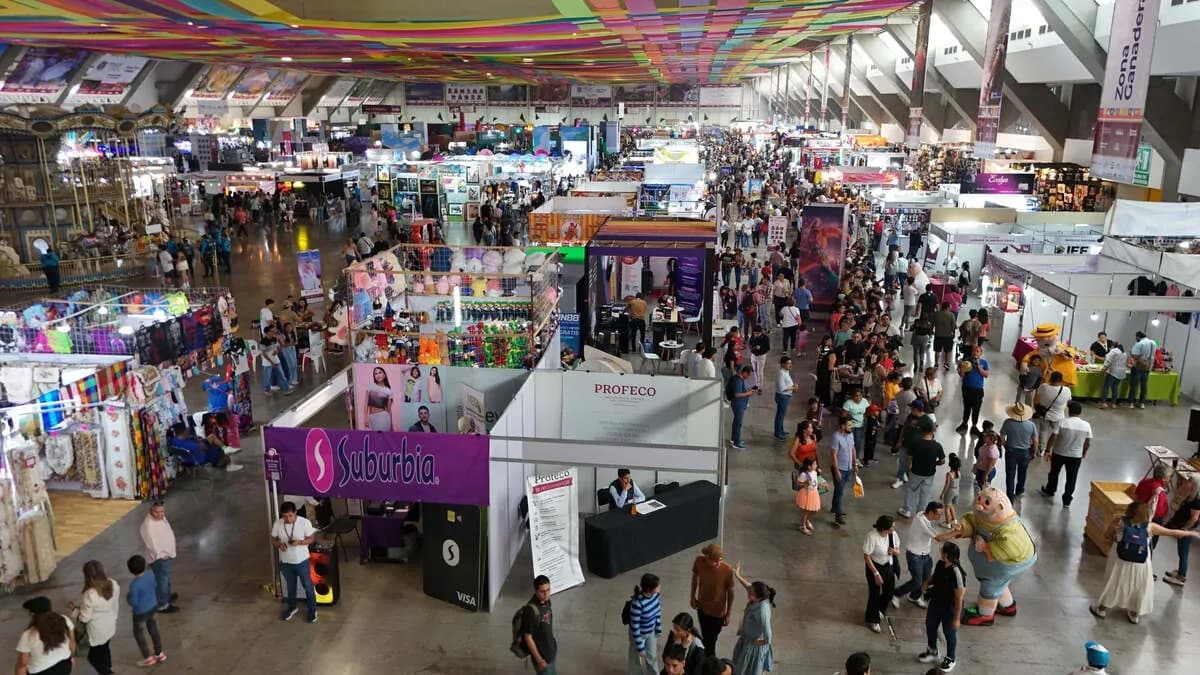 Gobierno contratará empresa para instalar pabellones de Feria de Puebla 2026
