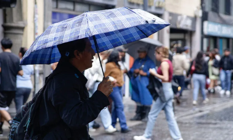 Prevén lluvias y viento fuerte en Puebla