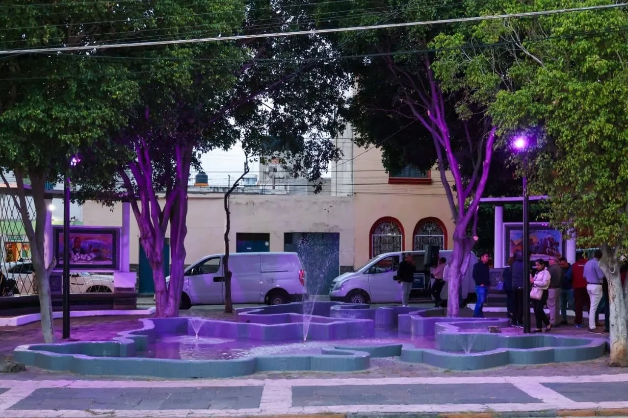 Mejoran imagen urbana en Parque de las Letras con intervención integral