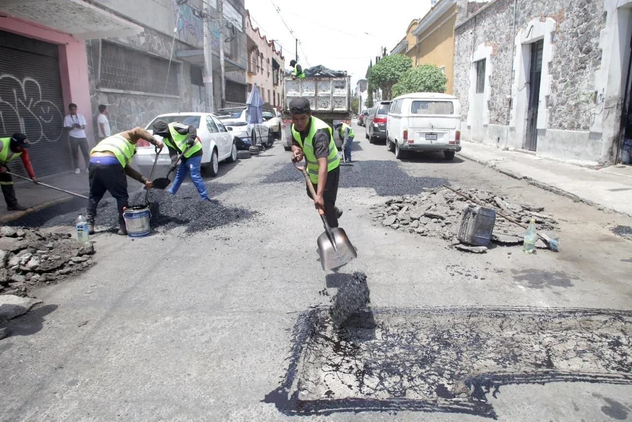 Avanza programa Bacheando Puebla con intervención en calles de la capital