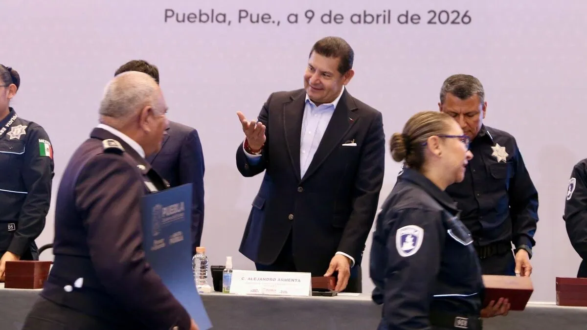 Pide Armenta a empresarios 70 hectáreas más para viviendas de policías
