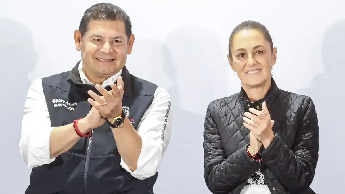 Entrega Sheinbaum primeros hogares del Programa de Vivienda en Puebla