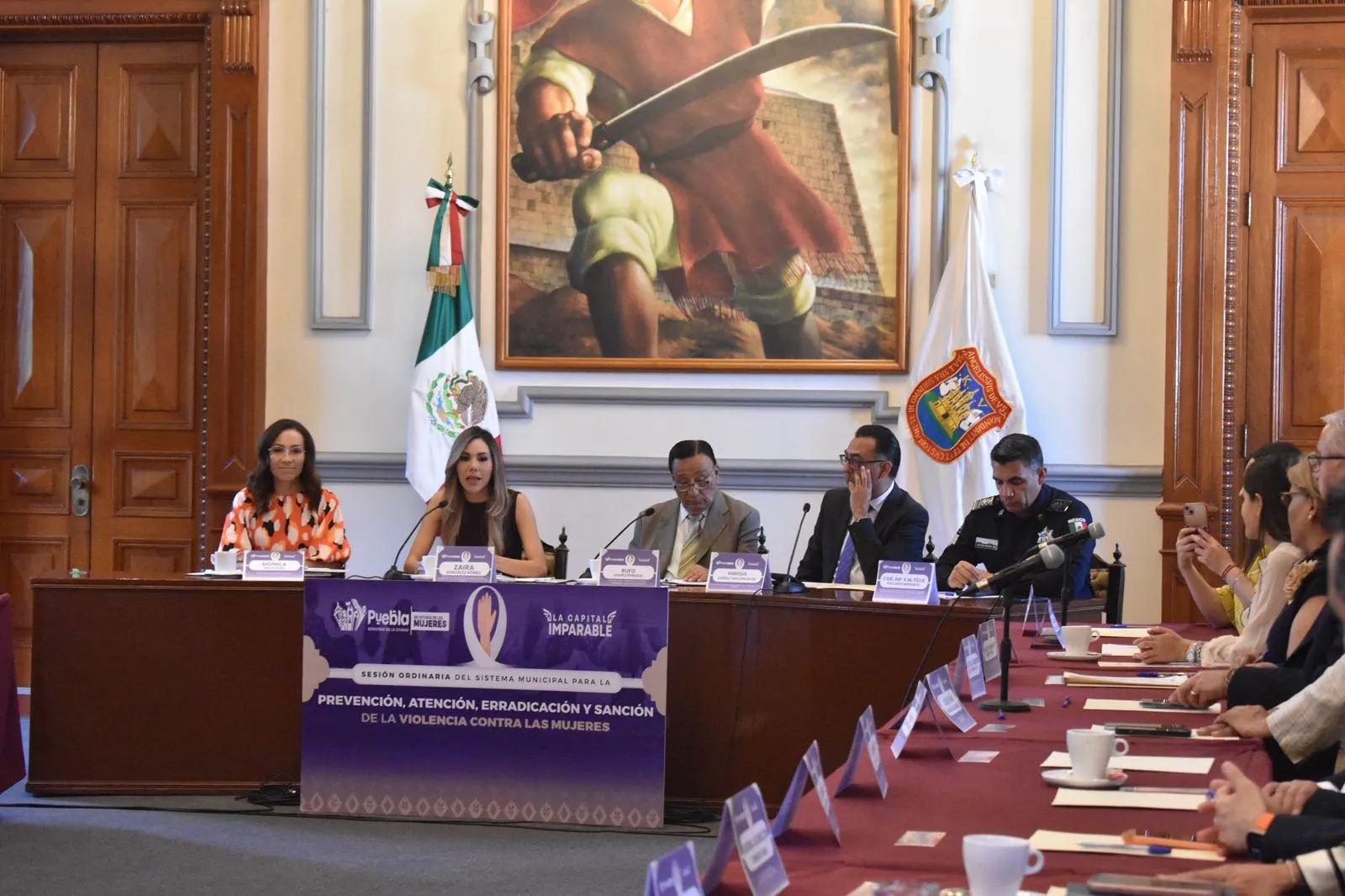 Implementan acciones integrales para proteger a mujeres y familias