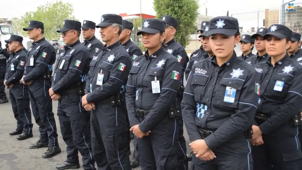 Reclútate como policía estatal en Puebla y recibe apoyo de 30 mil pesos