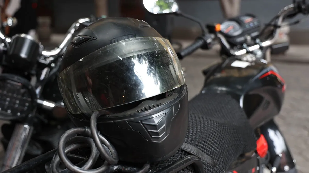 Ahora sí, entregarán 45 mil distintivos para motociclistas por Ley Casco en Puebla