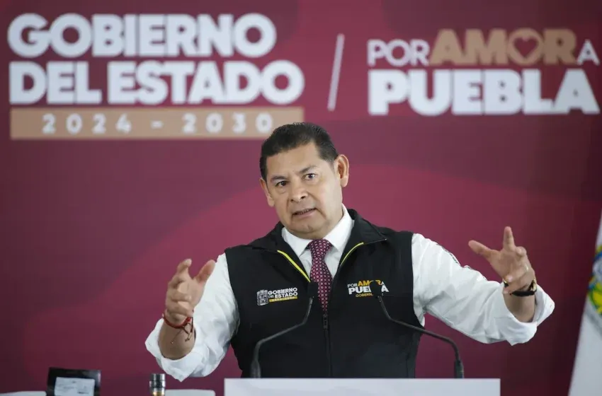 Armenta anuncia inversión de mil millones para modernizar el Aeropuerto Hermanos Serdán