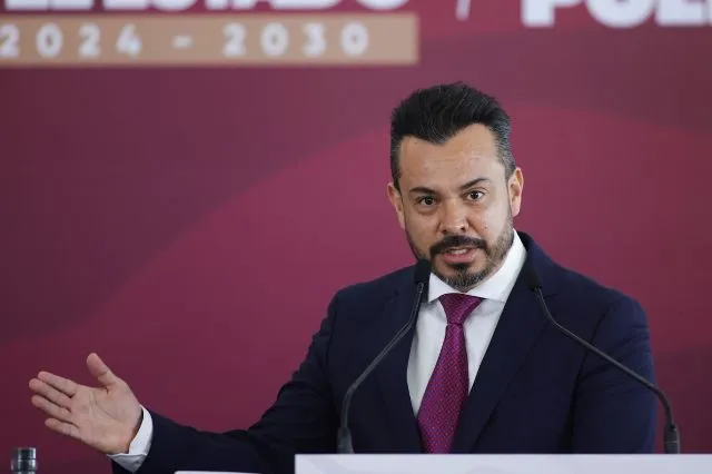 Gobierno afirma tener estudios para otro sistema de transporte masivo