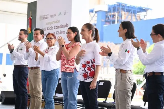 Sheinbaum inaugura Central Ciclo Combinado en Manzanillo, Colima