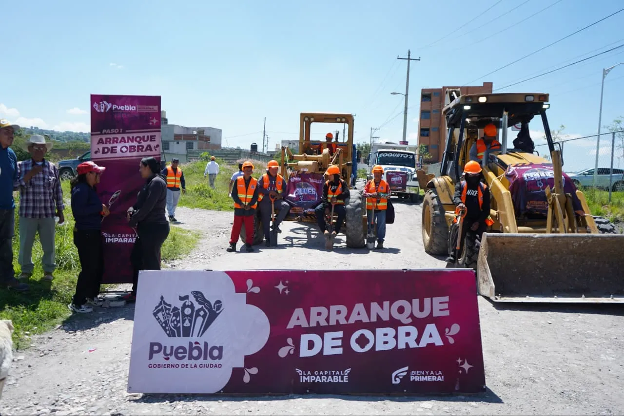Con #CallesAl100 inician pavimentación en Santo Tomás Chautla