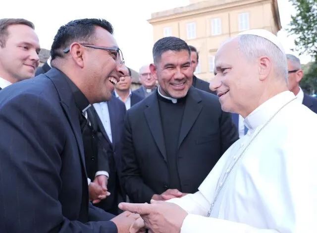 Sacerdote poblano Leonel Báez se incorpora a la Santa Sede