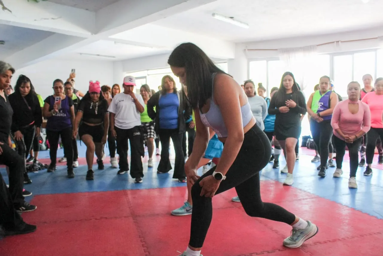 Gobierno de la Ciudad concluye capacitación de 120 promotores deportivos