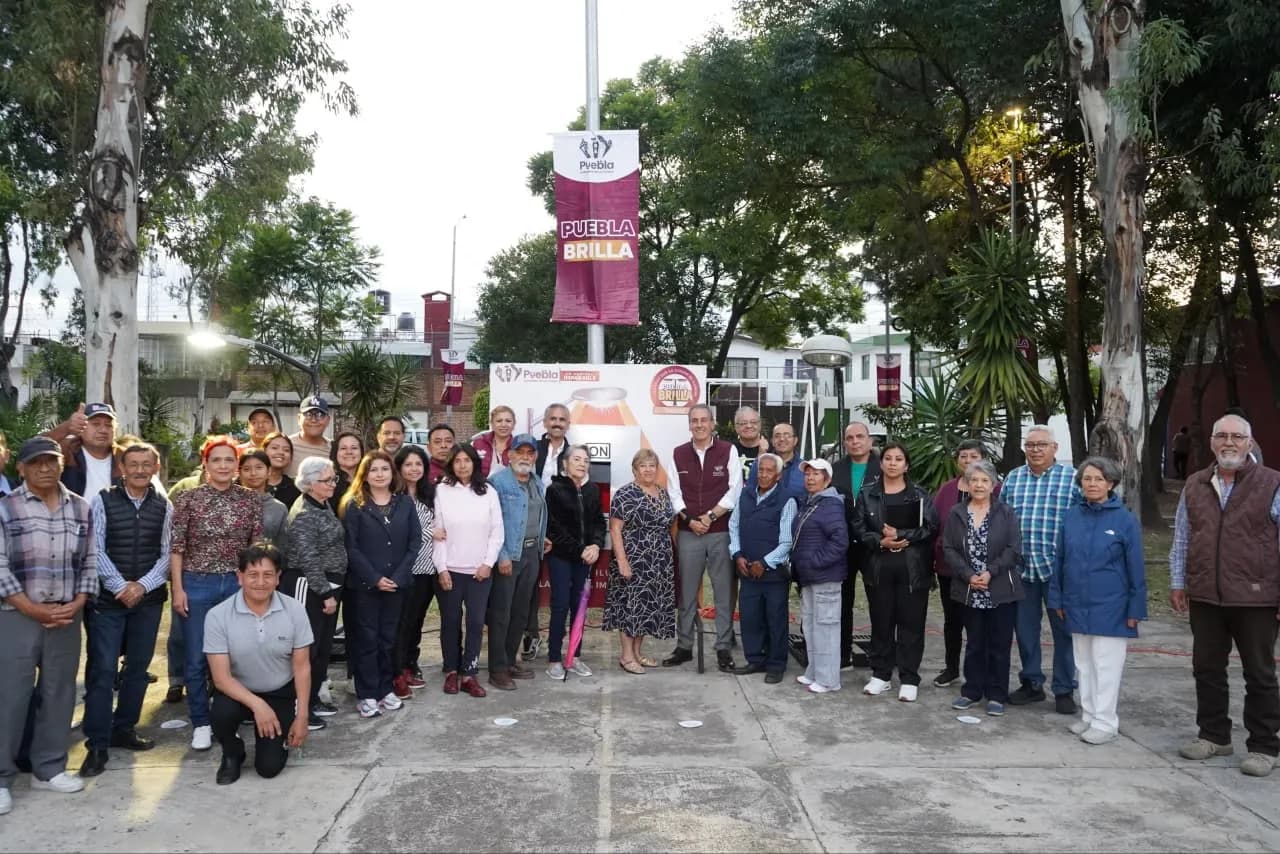 Gobierno de la Ciudad moderniza el 100% del alumbrado en Plazas Amalucan