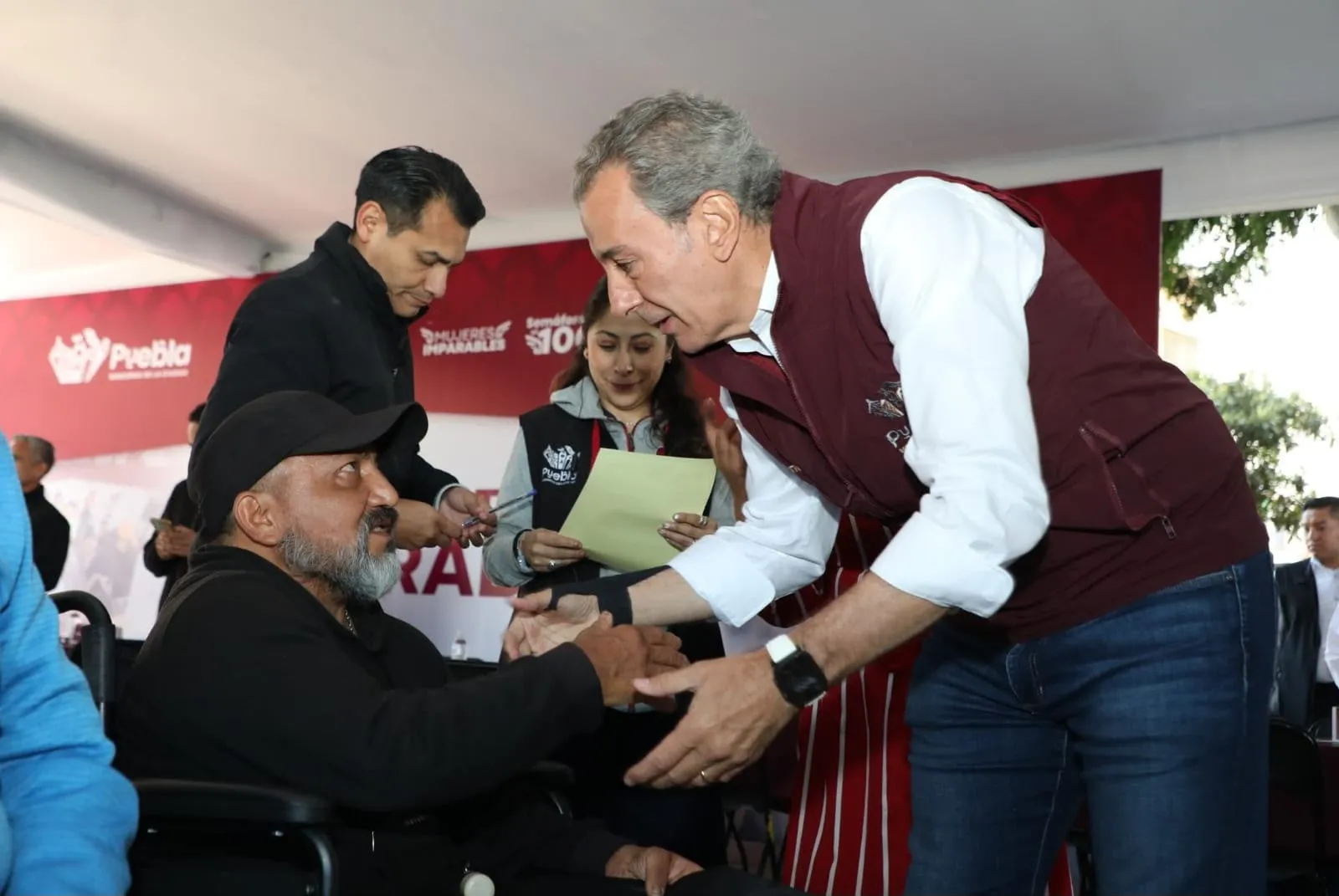 Ayuntamiento de Puebla lleva jornada de atención ciudadana a INFONAVIT San Pedro