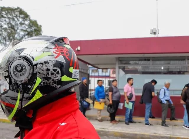 Avanza registro de distintivos para motociclistas, SMT