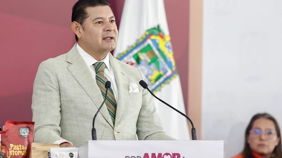 BUAP y universidades de Puebla no deben rechazar a nadie: Armenta