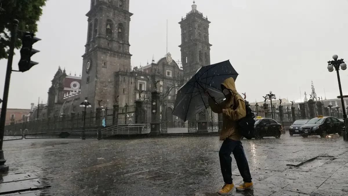 Lluvias y tormentas marcarán el inicio de semana en Puebla