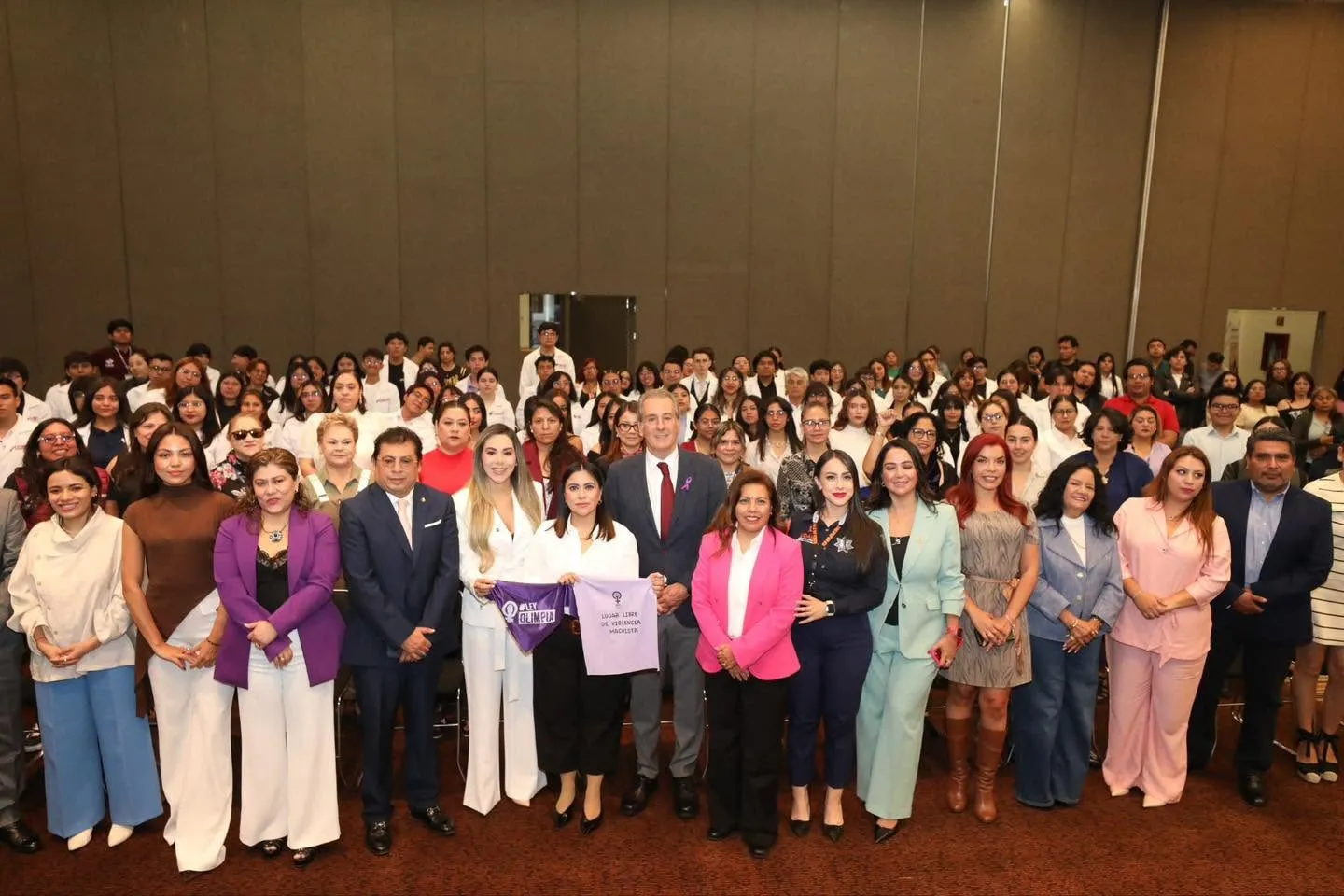 Gobierno de la Ciudad promueve los derechos digitales de las mujeres