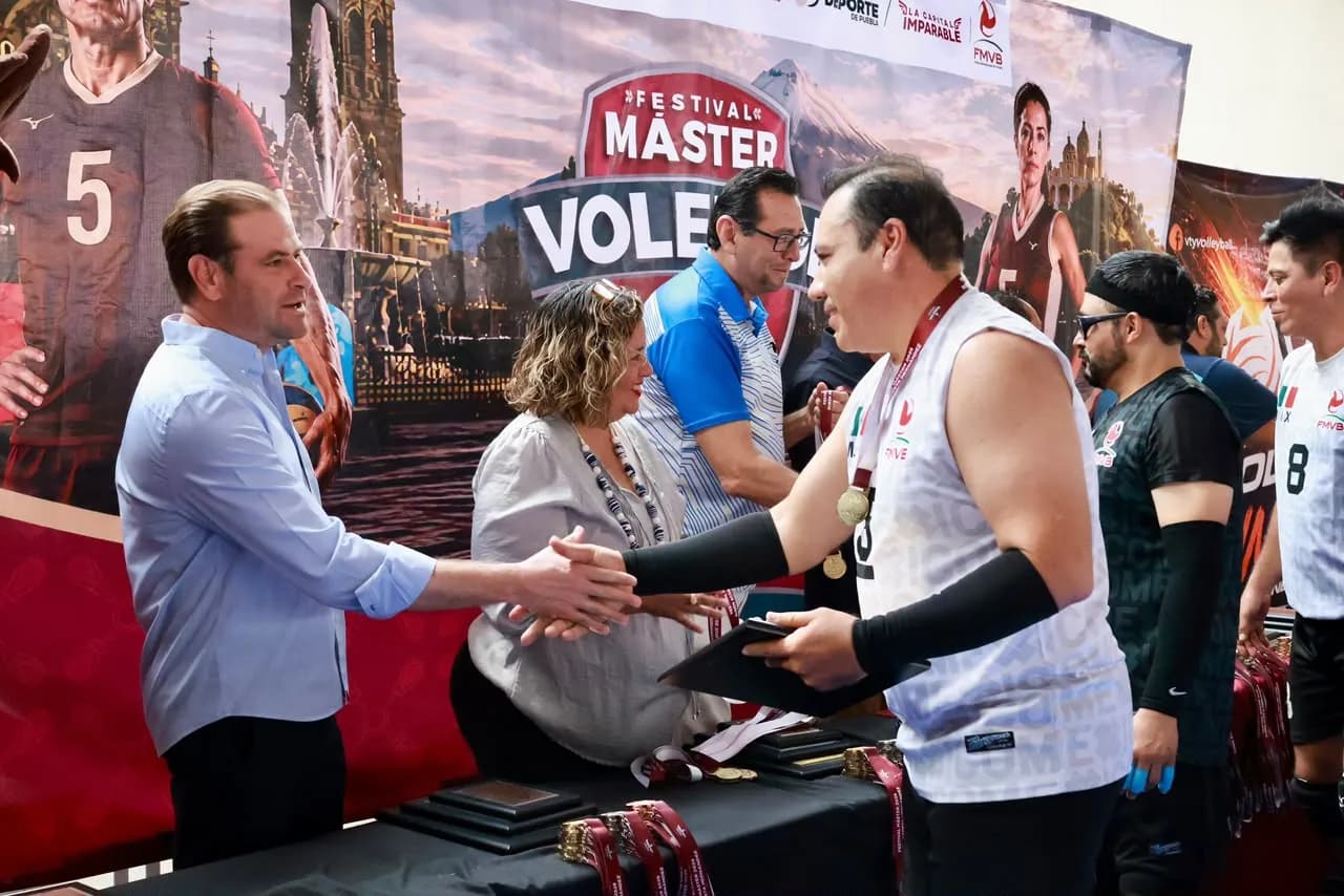 Festival Máster de Voleibol concluye en Puebla tras más de 2 mil 400 partidos