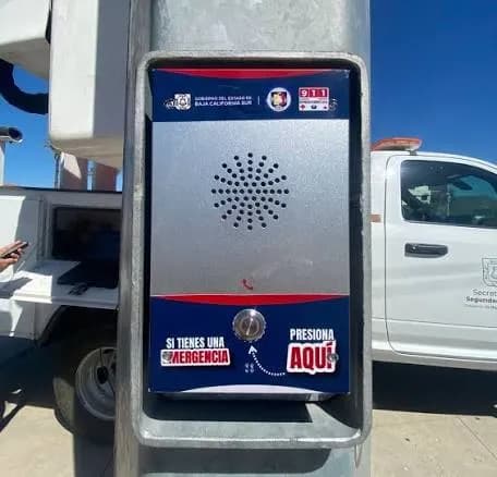 Gobierno de la ciudad instala los primeros Postes de Seguridad Inteligente con cámaras y botón de pánico