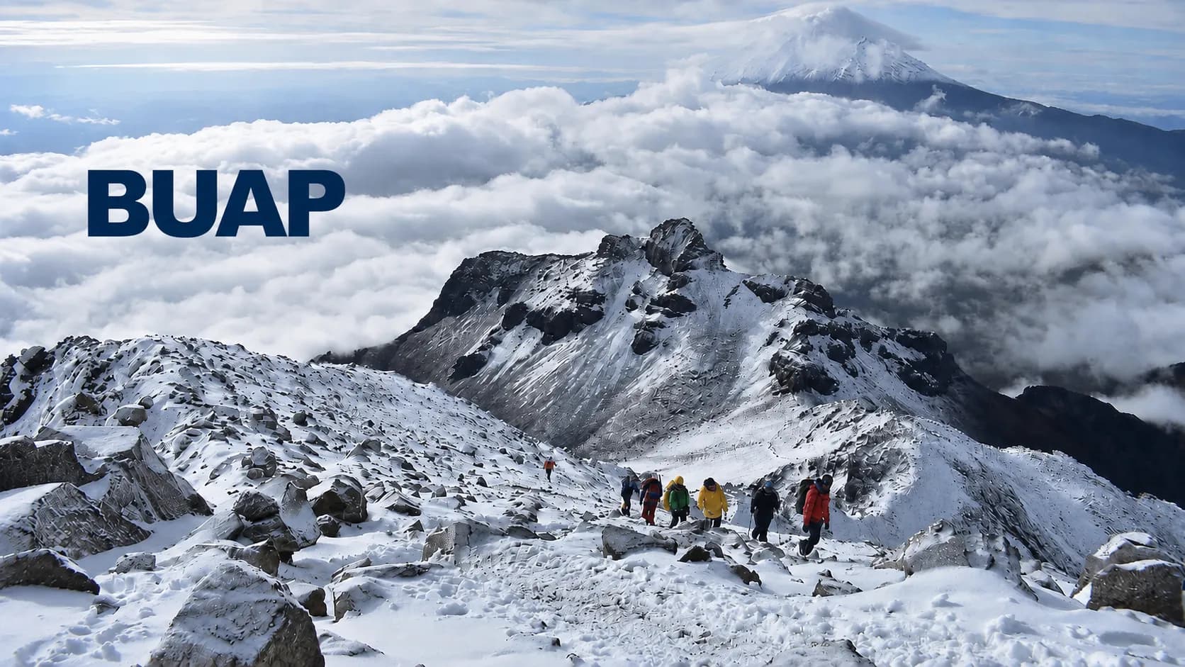 BUAP abre inscripciones para curso de montañismo con ascensos al Izta y Pico de Orizaba