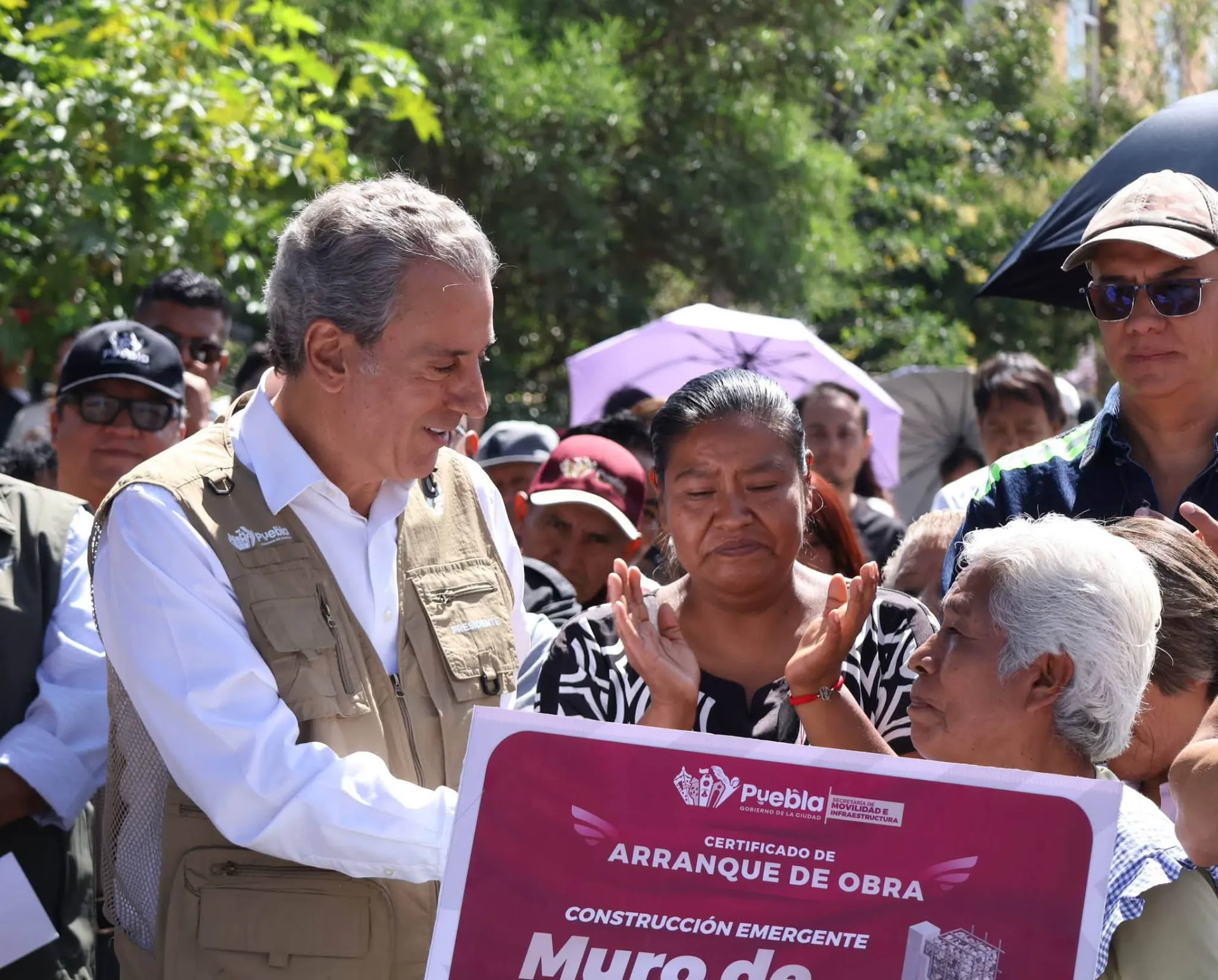 Gobierno de la Ciudad construye muro de contención para proteger a familias de San Sebastián de Aparicio
