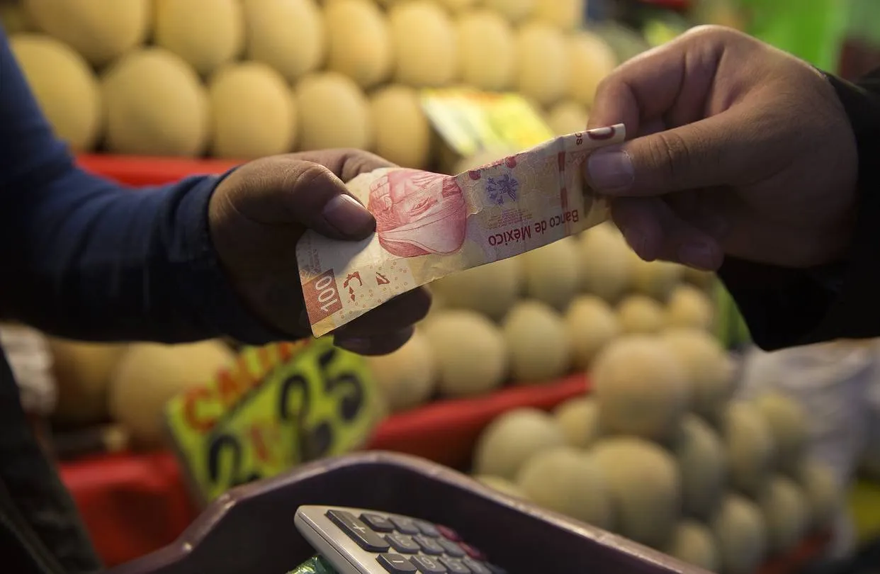 La inflación en México vuelve a acelerar y llega a 3.26% anual