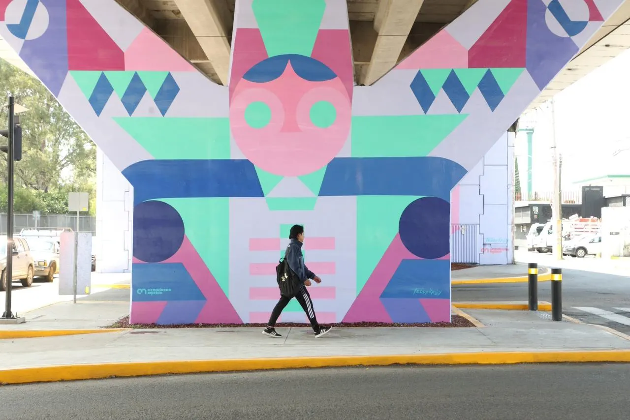 Gobierno de la Ciudad recupera espacio de la 14 Sur con mural de gran formato