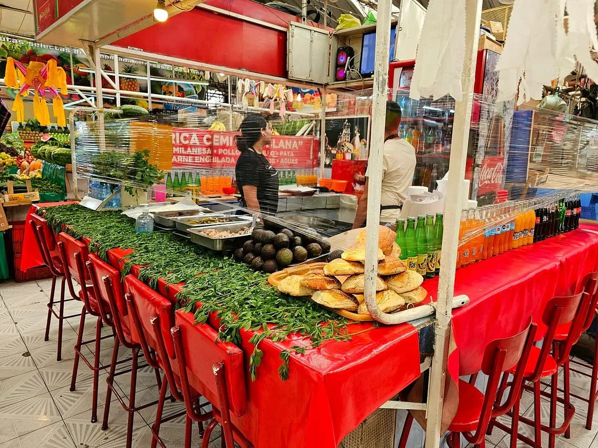 La Acocota: el mercado de Puebla ligado a la historia de las cemitas desde el siglo XIX