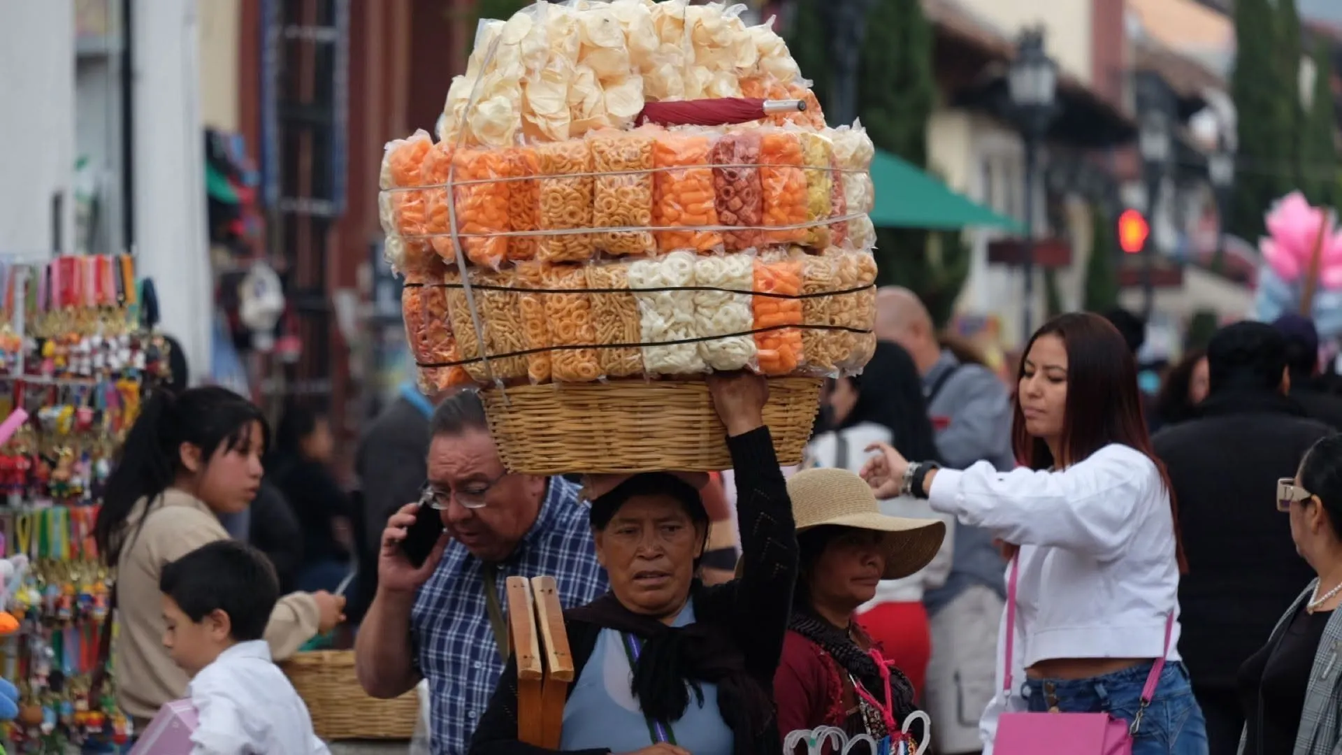 La economía informal en Puebla ya genera más de 409 mil millones de pesos