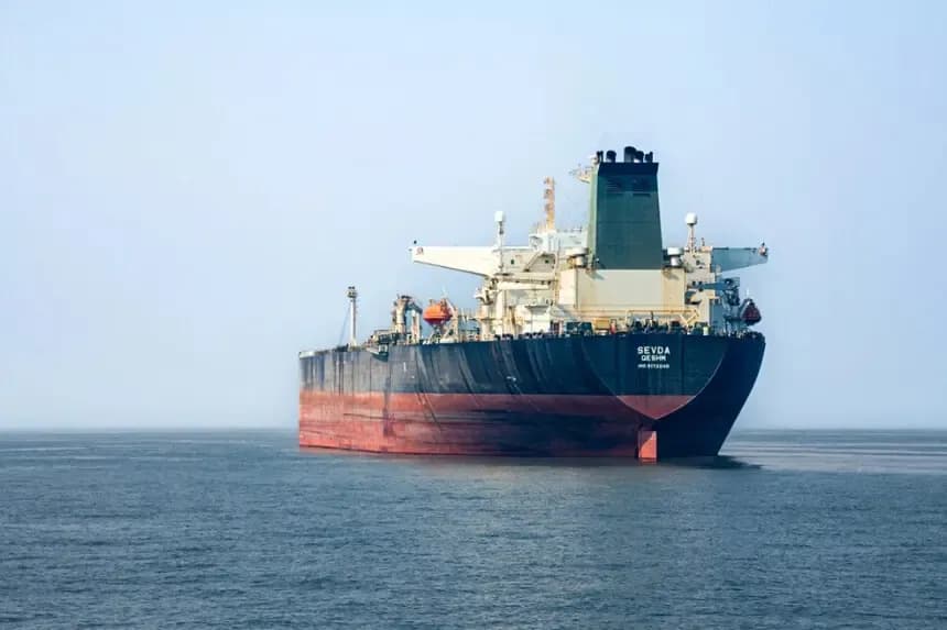 El petróleo vuelve a superar los 100 dólares por primera vez desde julio