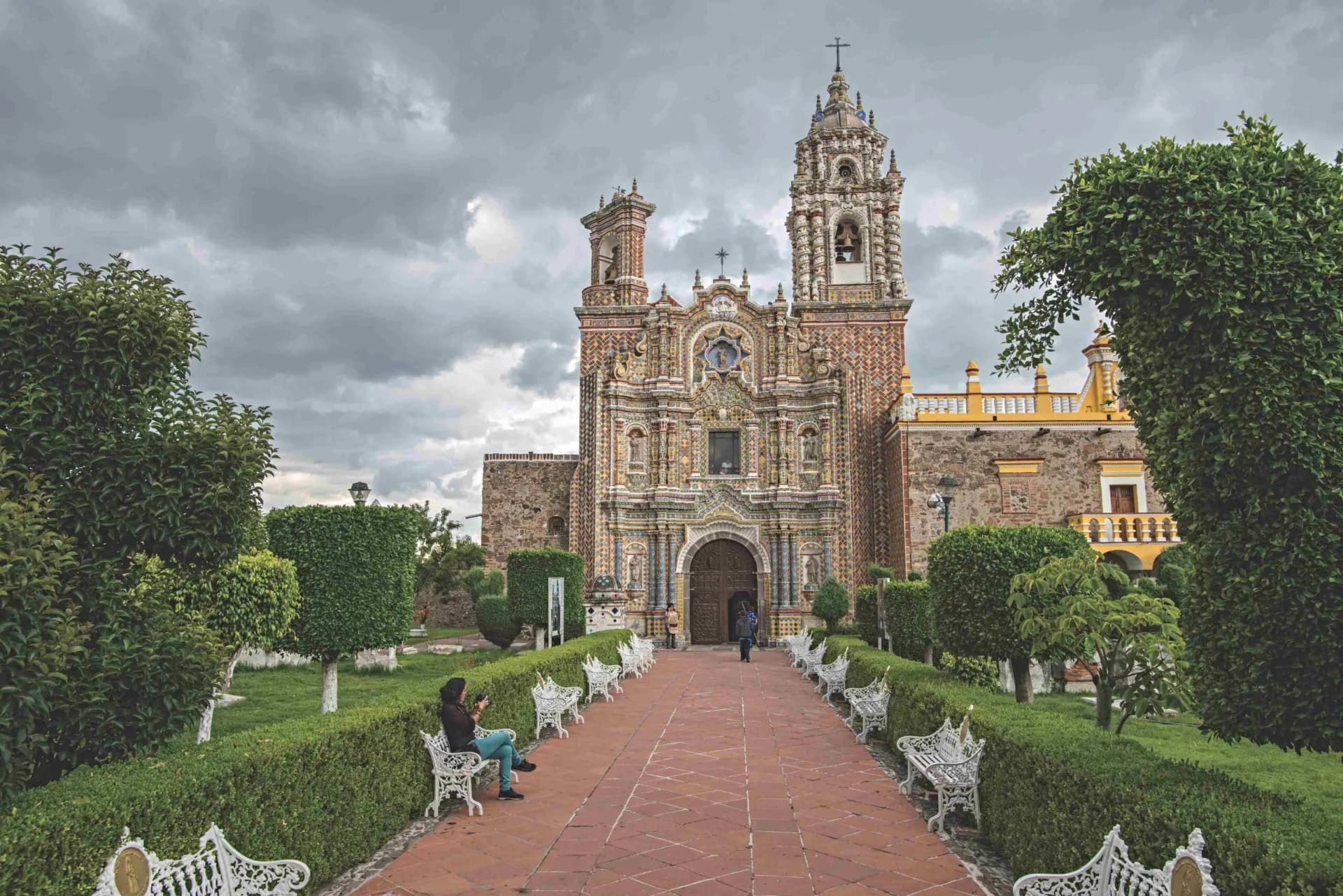 San Francisco Acatepec: el templo de Puebla cuya fachada parece estar cubierta de porcelana