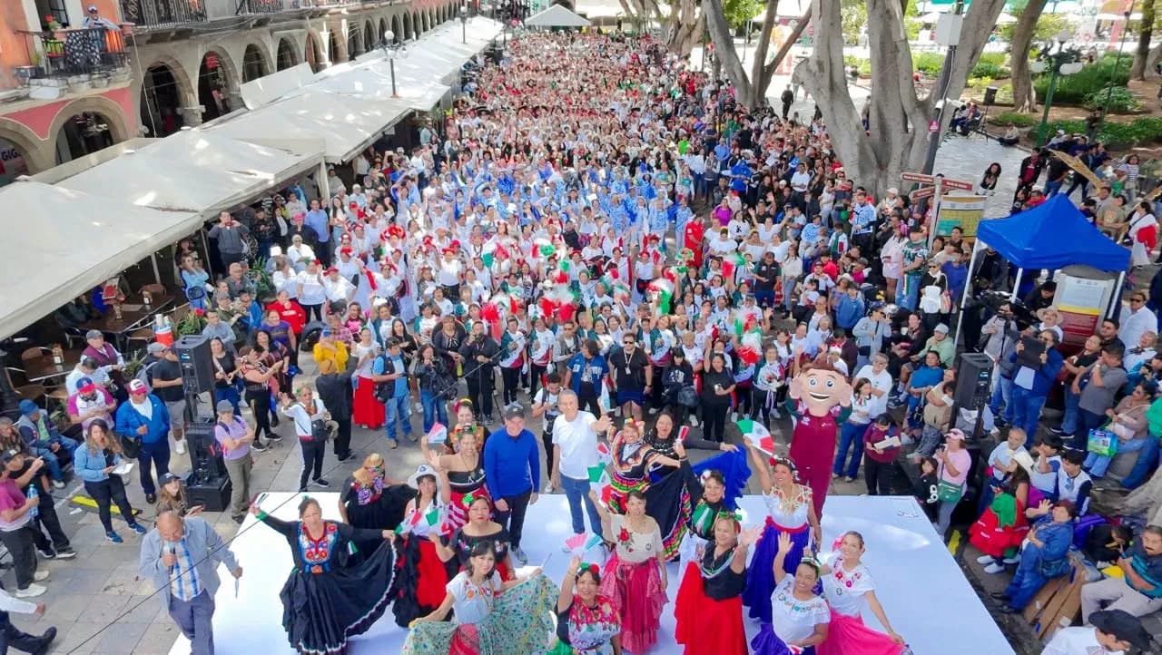 Gobierno de la Ciudad reúne a grupos de juntas auxiliares en jornada deportiva por septiembre