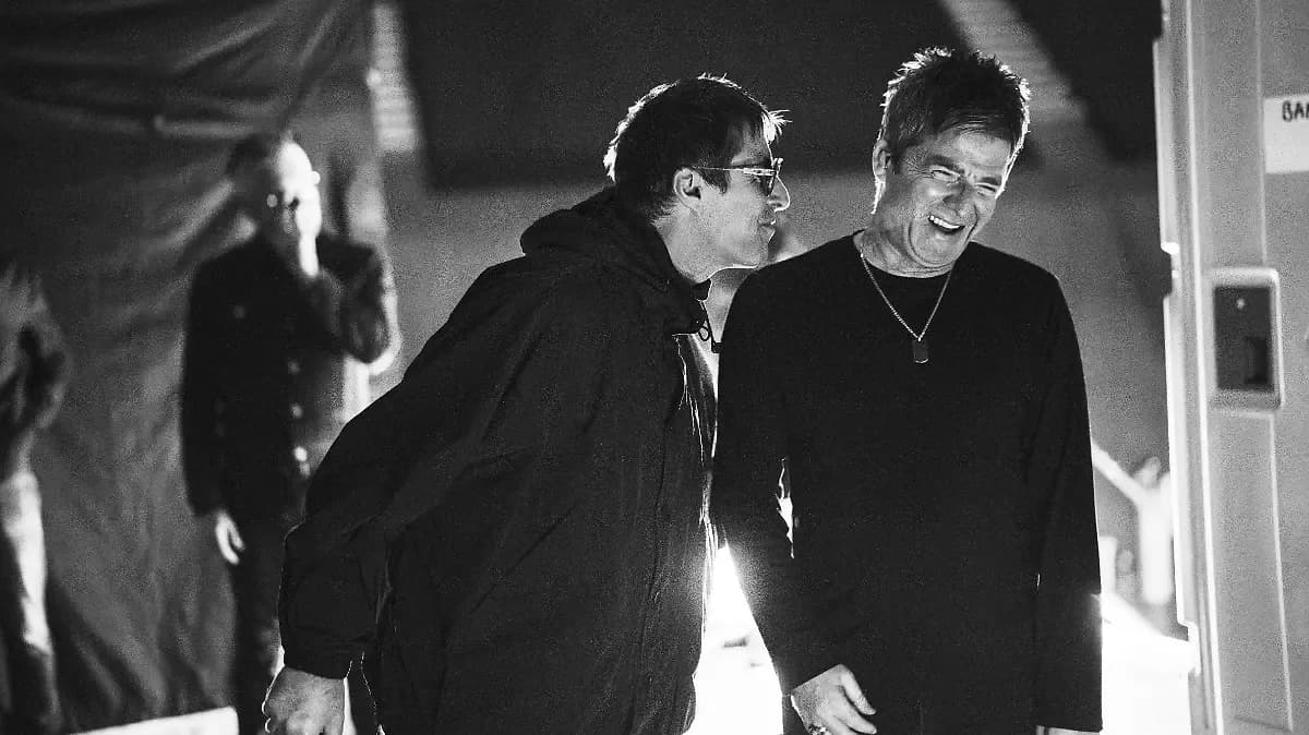 Oasis lleva su histórica reunión de los escenarios a las salas de cine