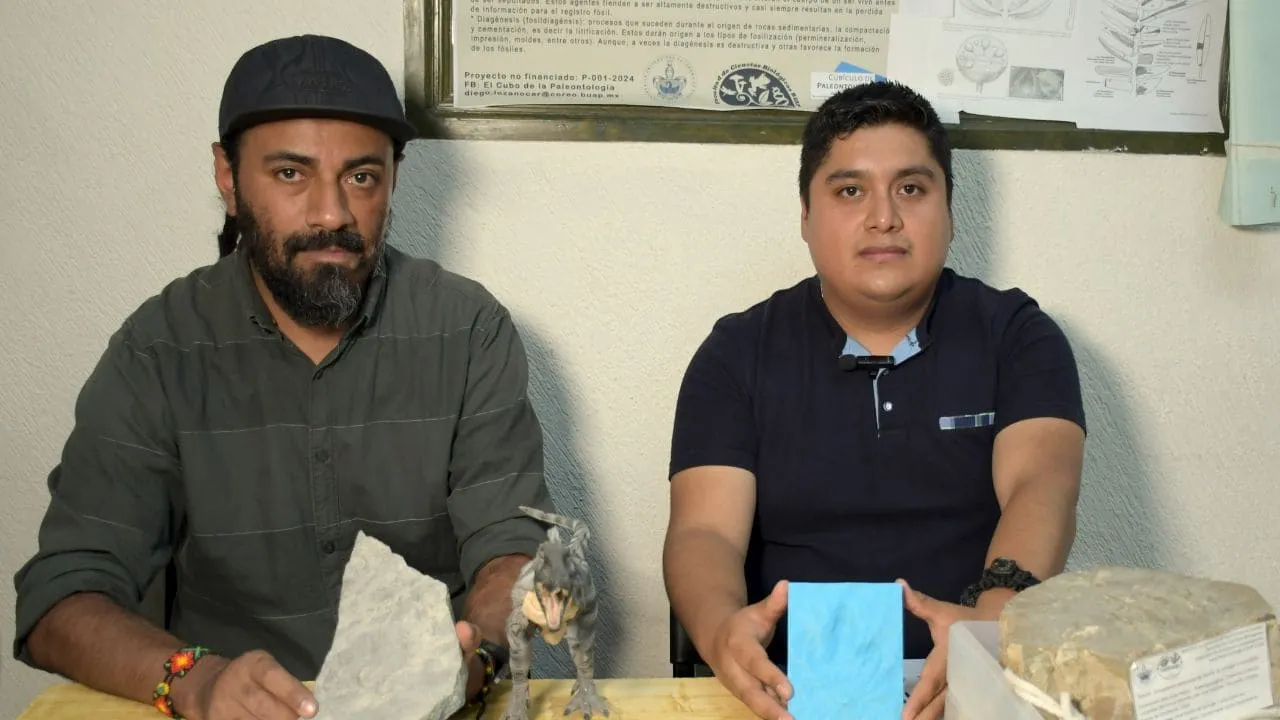 BUAP documenta en Puebla la huella de un dinosaurio que medía apenas 30 centímetros de altura