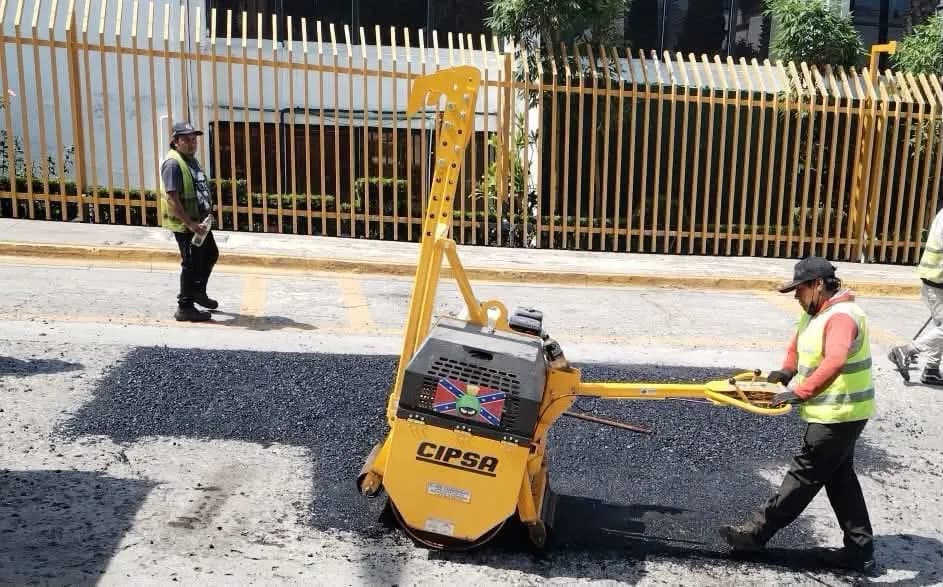 Ayuntamiento de Puebla llevará bacheo a 16 vialidades este lunes
