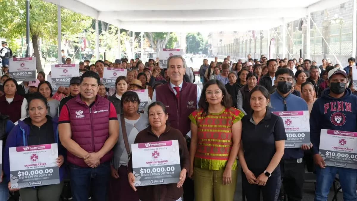 Gobierno de la Ciudad entrega 2 mdp a proyectos comunitarios tradicionales