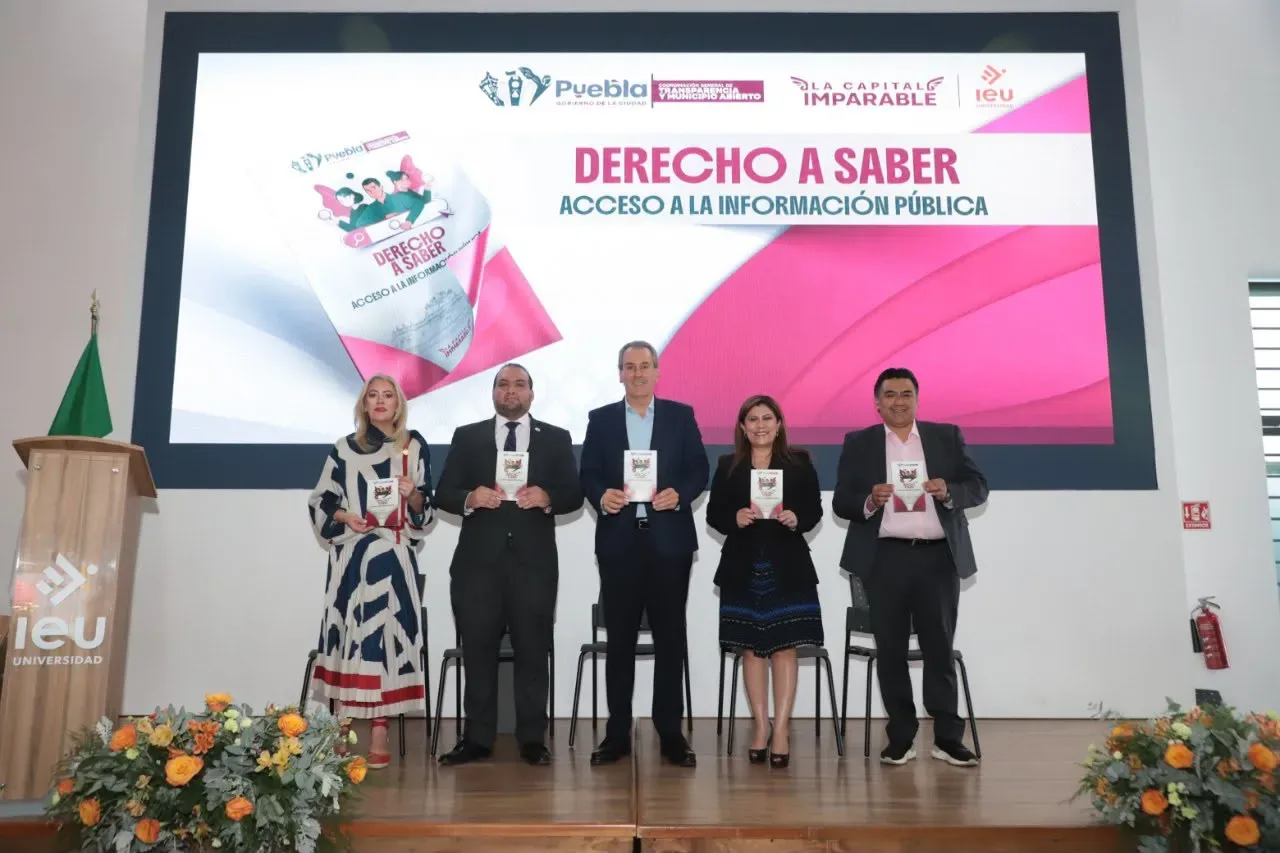 Gobierno de la Ciudad lleva la Semana de la Transparencia a universitarios poblanos