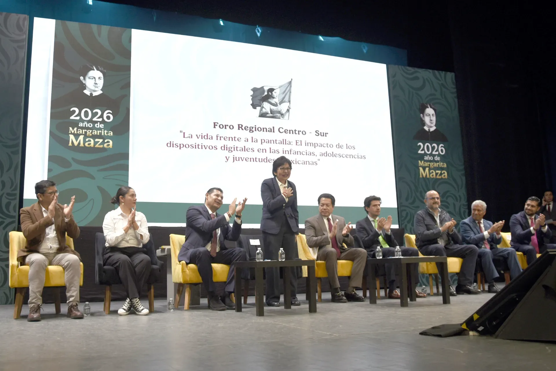Foro en la BUAP plantea enseñar a niñas y niños a entender algoritmos y contenidos digitales