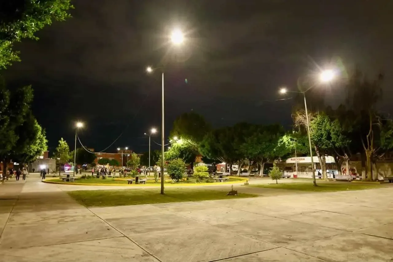 San Bartolo alcanza cobertura LED total con modernización del Gobierno de la Ciudad