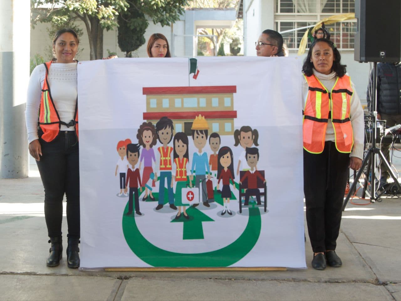 Fortalece Ayuntamiento la seguridad y prevención en entornos educativos