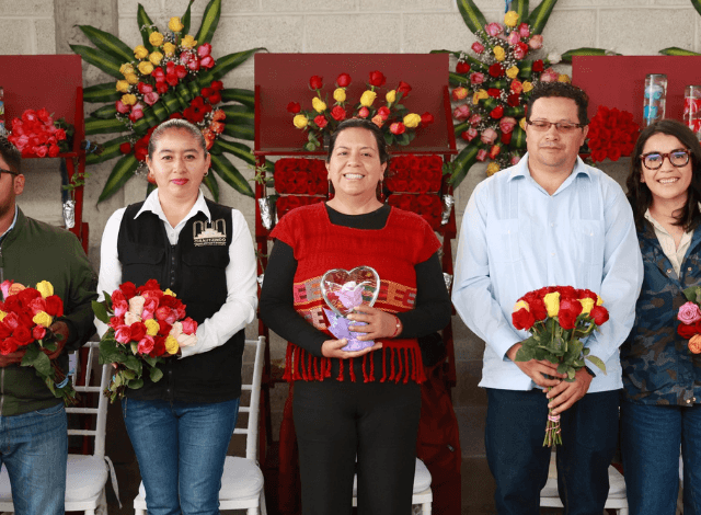 Preparan más de 700 mil rosas en la Sierra Nevada para San Valentín