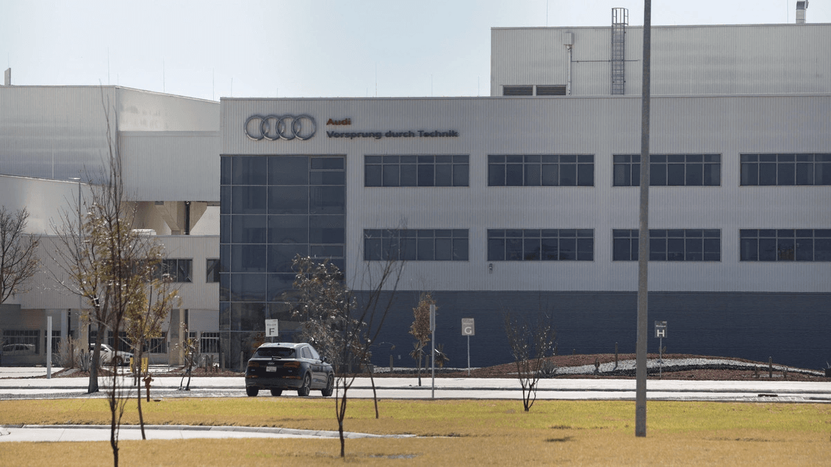 Audi comienza a recuperarse y aumenta sus ventas, pero Volkswagen sigue a la baja